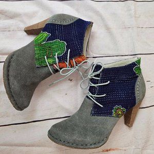 TERRA PLANA Quilted Suede Lace Up Ankle Booties~Size EUR 40